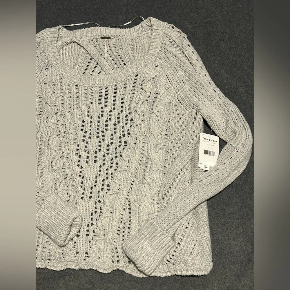 NWT Free People Cable Knit Open Back Chunky Sweater in Ivory Comb - L
